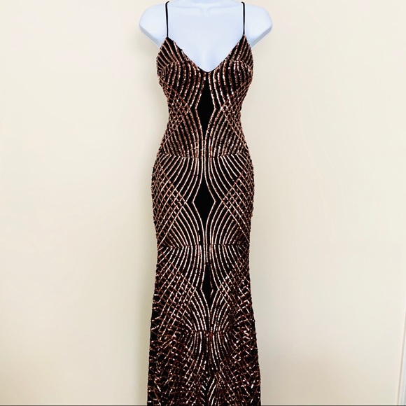 Gorgeous Formal Black and Bronze Sequin Dress - Picture 6 of 11